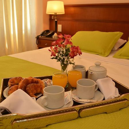 Realnoa Hotel Tartagal Buitenkant foto